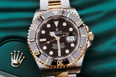 Rolex sea dweller two tone review hot sale